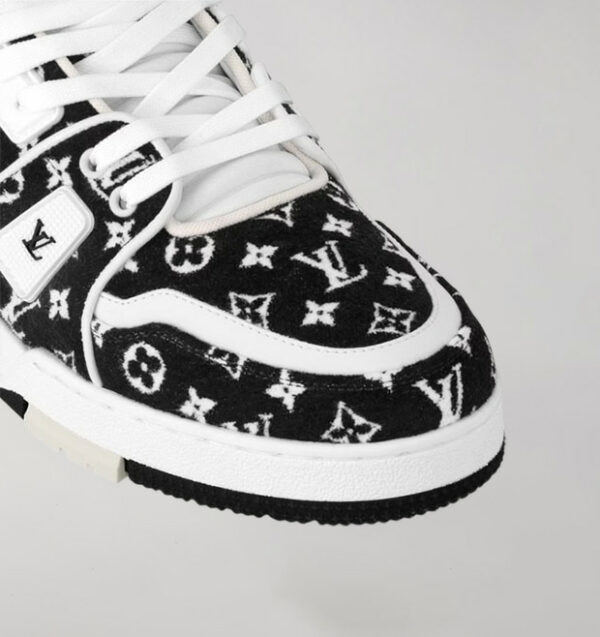 Trainer Monogram Black & White - Image 4