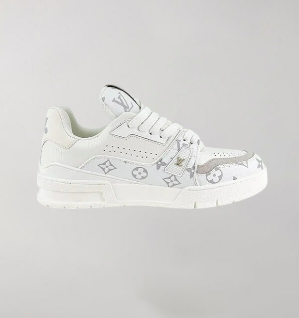 Trainer White