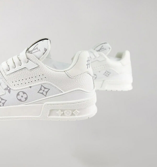 Trainer White - Image 3