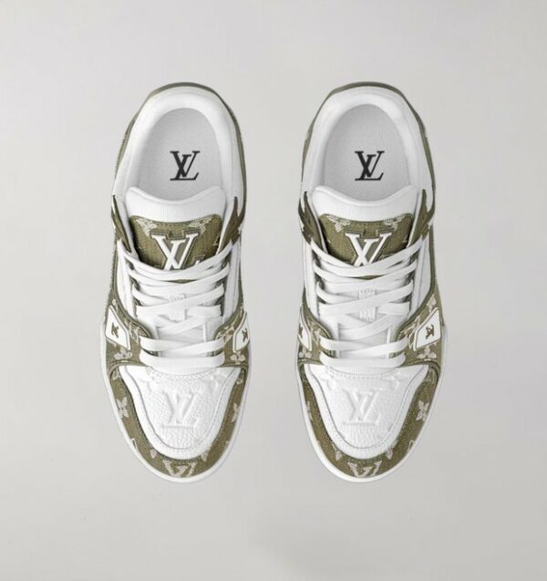Louis Vuitton Trainer Green - Image 3