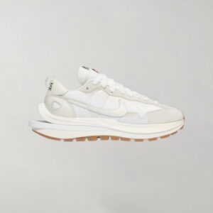 Nike Vaporwaffle Sacai Sail Gum