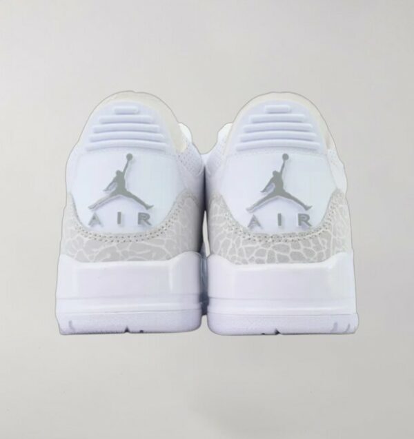 Air Jordan 3 Pure Money - Image 3