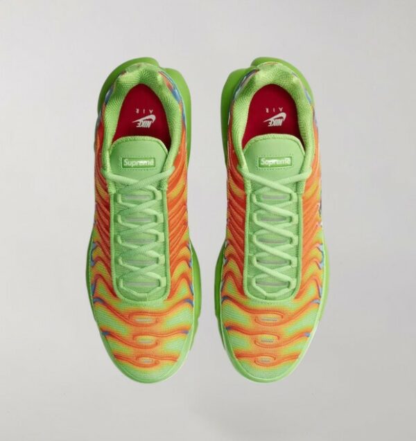 Supreme x Nike Air Max Plus Mean Green - Image 2