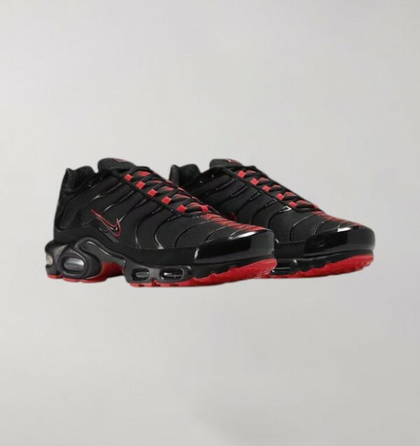 Nike Air Max Plus Darth Vader - Image 2