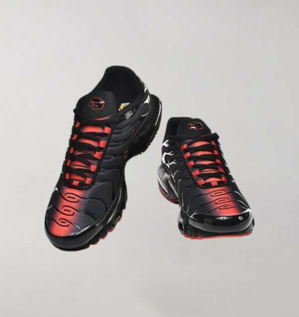 Nike Air Max Plus Darth Vader - Image 4