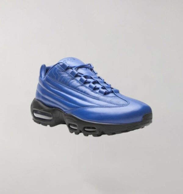 Supreme x Nike Air Max 95 Lux Hyper Cobalt – Image 2