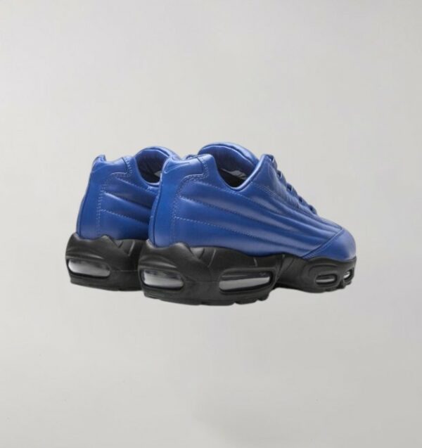 Supreme x Nike Air Max 95 Lux Hyper Cobalt – Image 3
