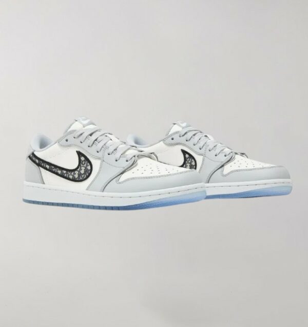 Air Jordan 1 Low Dior - Image 2