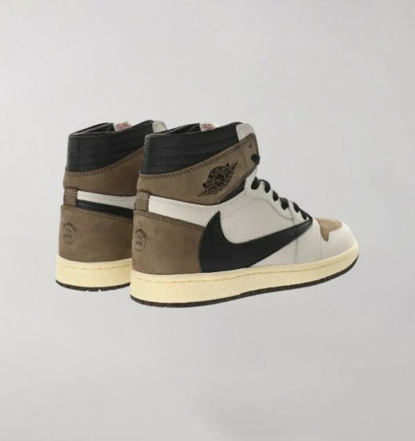 Air Jordan 1 High Travis Scott Reverse Mocha - Image 3
