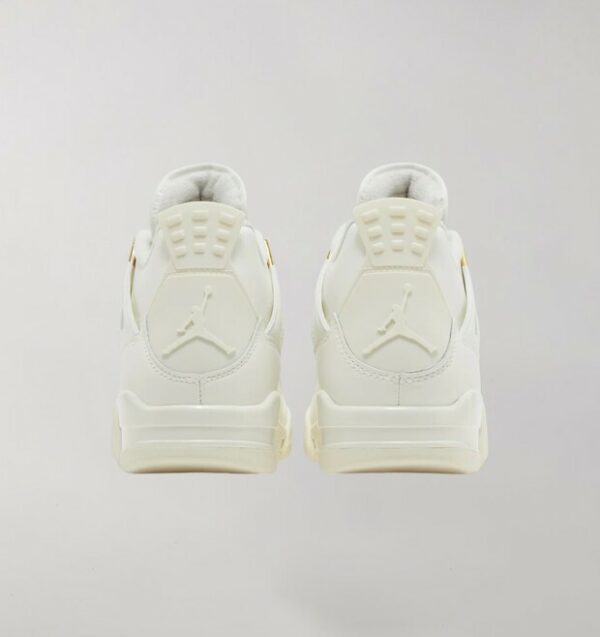 Air Jordan 4 Gold Metallic - Image 3