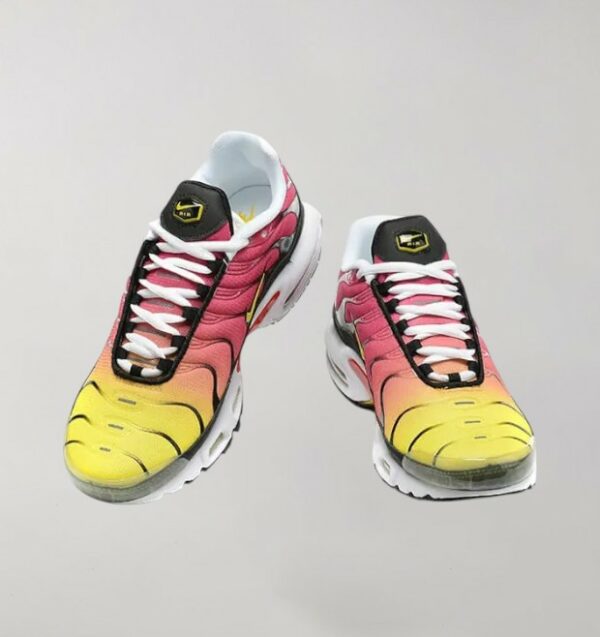 Nike Air Max Plus Yellow Pink Gradient – Image 2