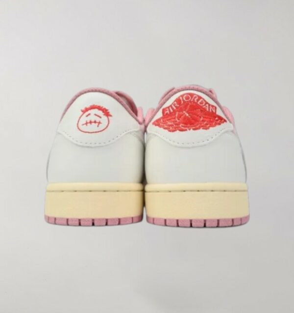 Air Jordan 1 x Travis Scott Pink - Image 3