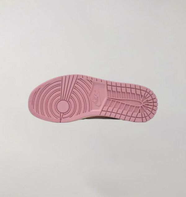 Air Jordan 1 x Travis Scott Pink - Image 4