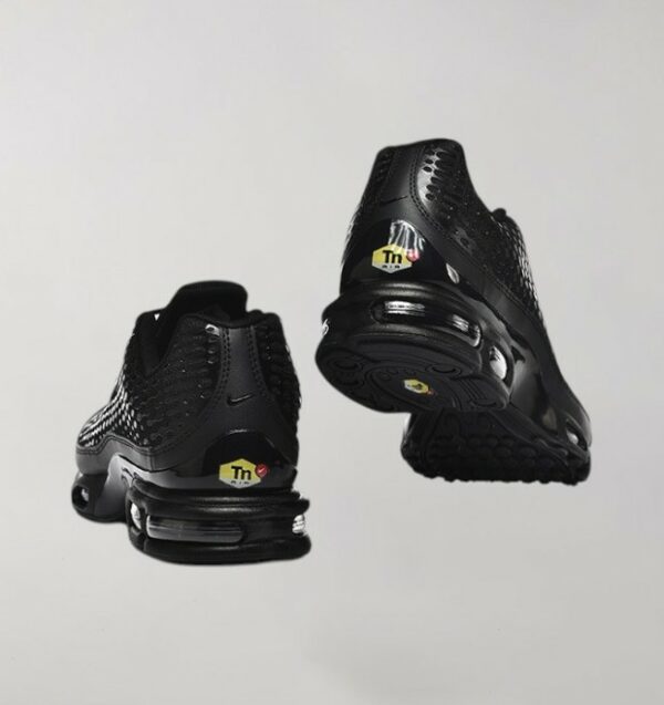 Nike Air Max Plus 7 Black - Image 3