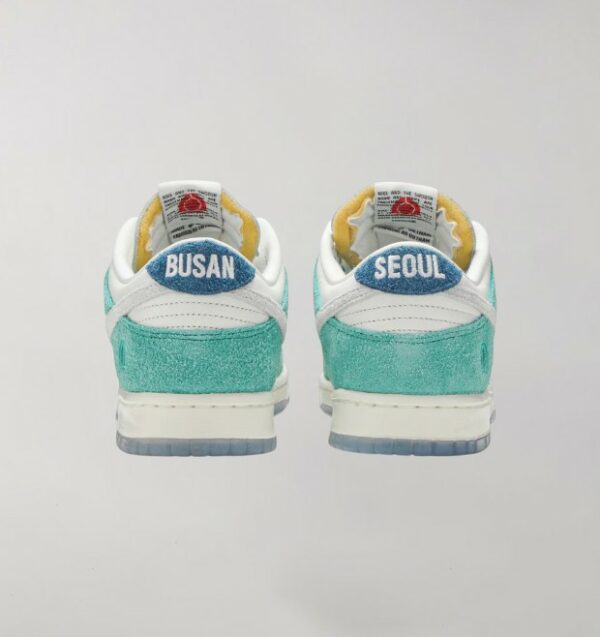 Nike Dunk Low x Kasina Road Sign - Image 4