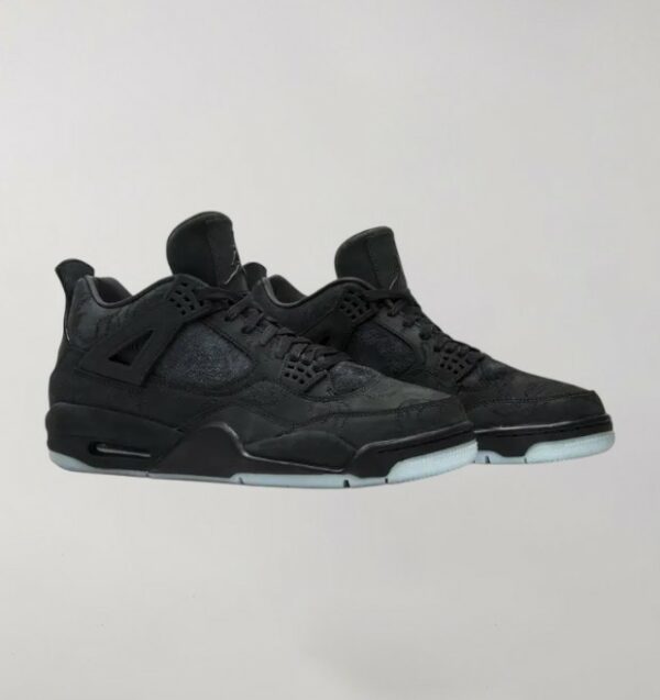 Air Jordan 4 Kaws Black - Image 2