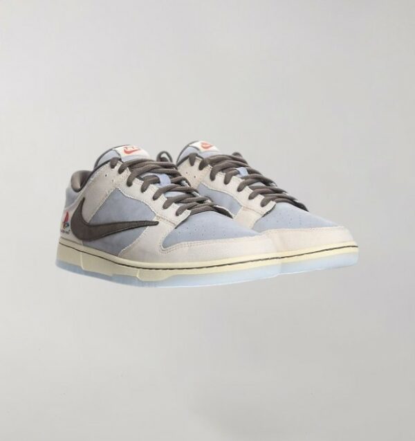 Nike Dunk Low Travis Scott X Playstation - Image 2